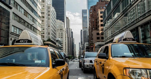 Traefik v3: Automatic SSL and Reverse Proxy for Docker